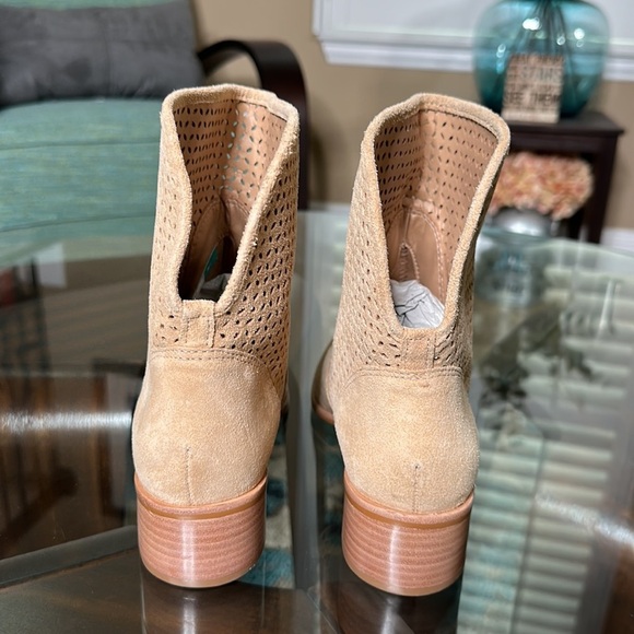 New Kaanas Warsaw Bootie Size 8 - Picture 5 of 9